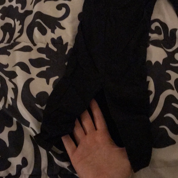 Black capris - Picture 2 of 2